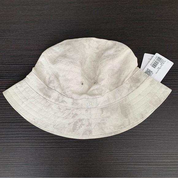 Lululemon On My Level Bucket Hat  M/L 22.5”  New with tag - Picture 10 of 15